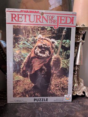 1983 Star Wars Return of the Jedi Ewok Craft Master Puzzle